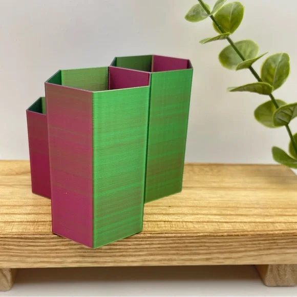 HEXAGONAL ORGANIZER | Makeup Brush Display | Desk Organizer (Brand New!) 💘 - Picture 10 of 16